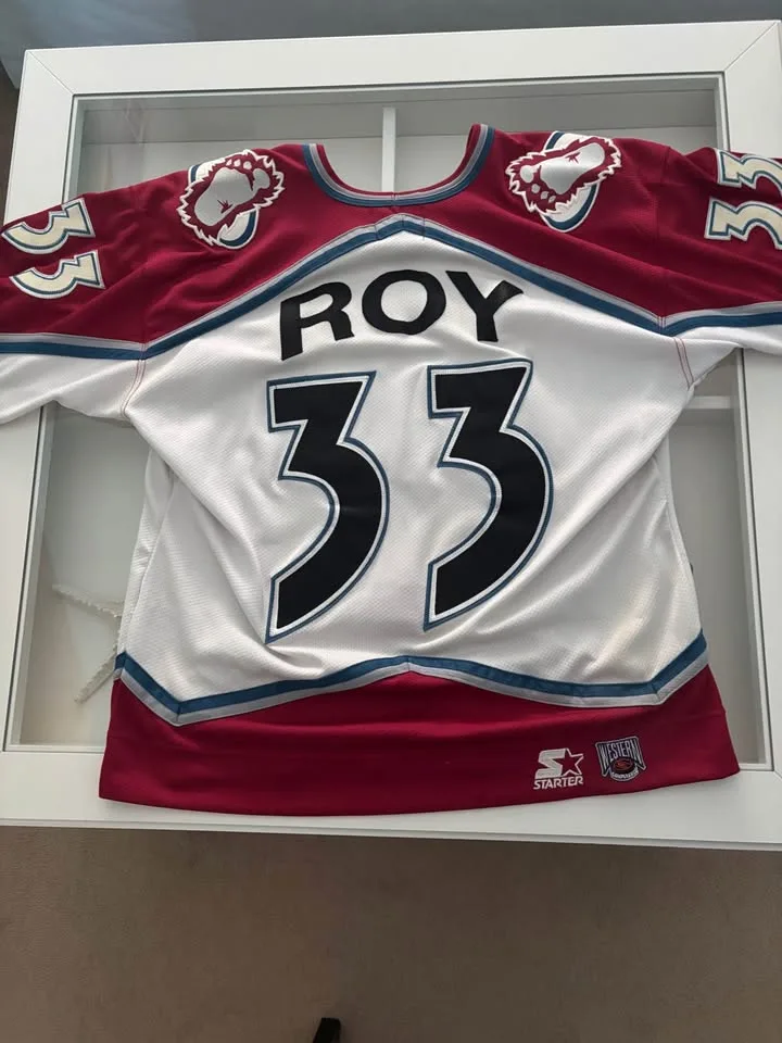 Patrick Roy official licensed Colorado jersey image indicator(2)