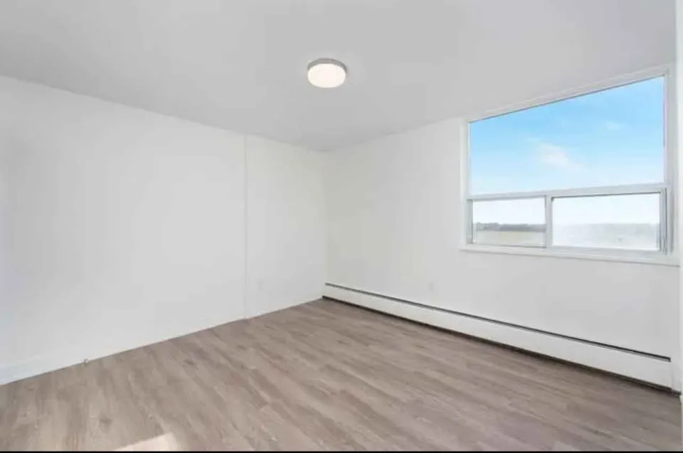 Private room for rent image indicator(3)