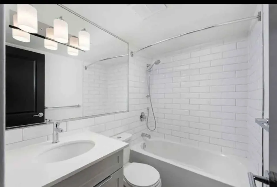 Private room for rent image indicator(4)