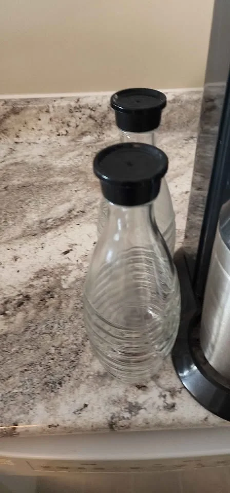 SodaStream Source (excellent condition) image indicator(4)