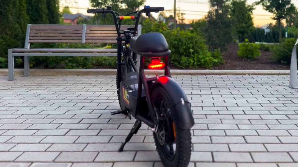 Electric Scooter - Like New - photo 3