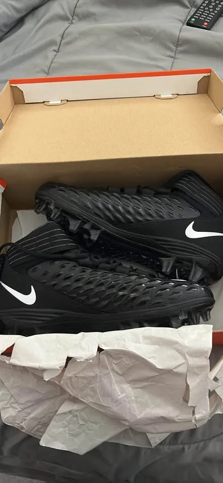 Nike Force Savage pro 2 image indicator(3)