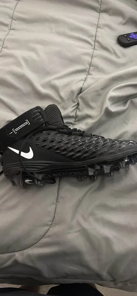 Nike Force Savage pro 2 image indicator(4)