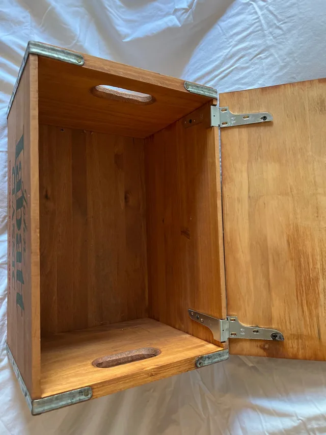 Labatt Classic Crate image indicator(2)