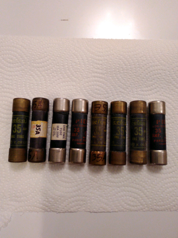 35-Amp One-Time Fuse $1 each Call Text 705-440-9159