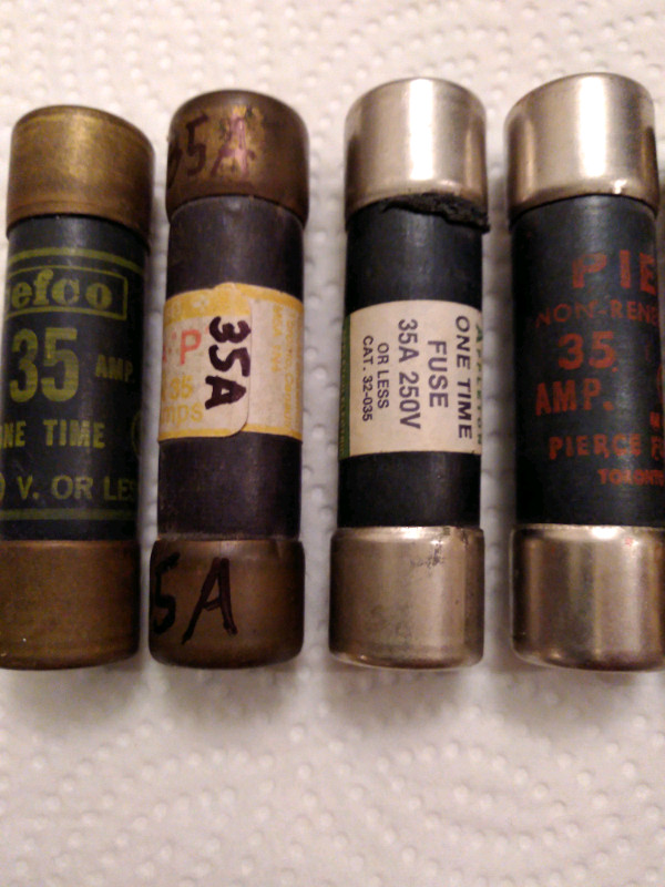 35-Amp One-Time Fuse $1 each Call Text 705-440-9159 - photo 2