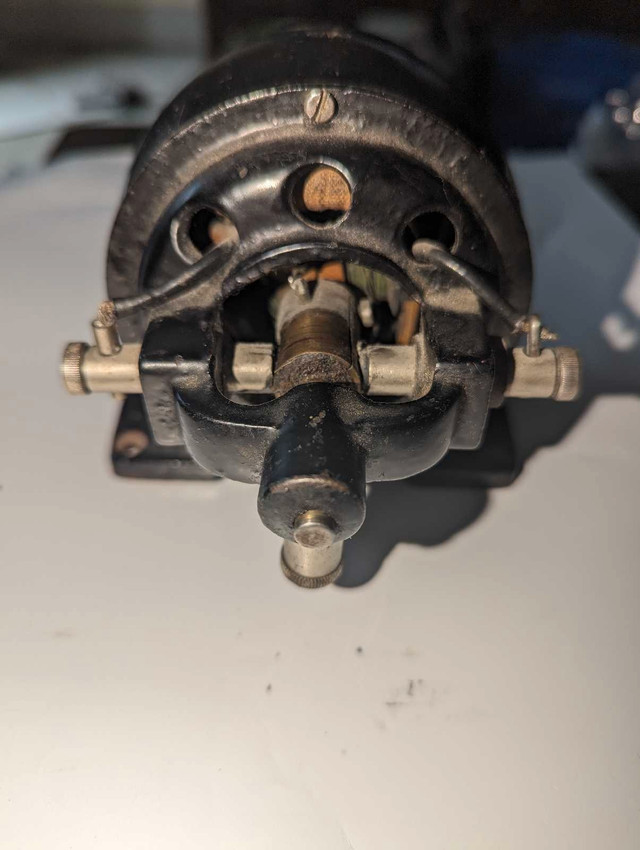 Antique Electric Motor - photo 4