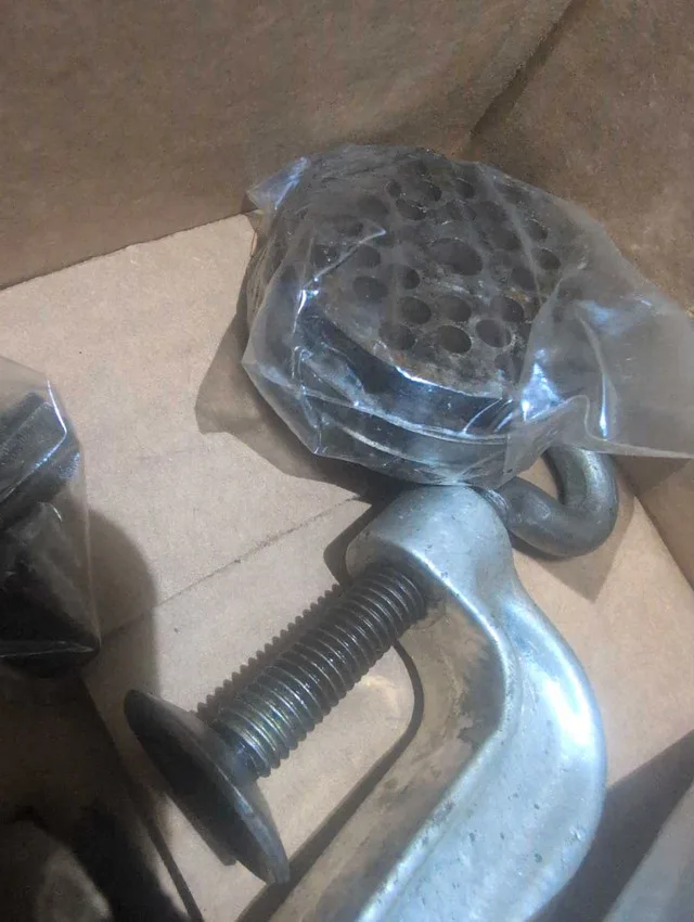 Heavy duty meat grinder image indicator(2)