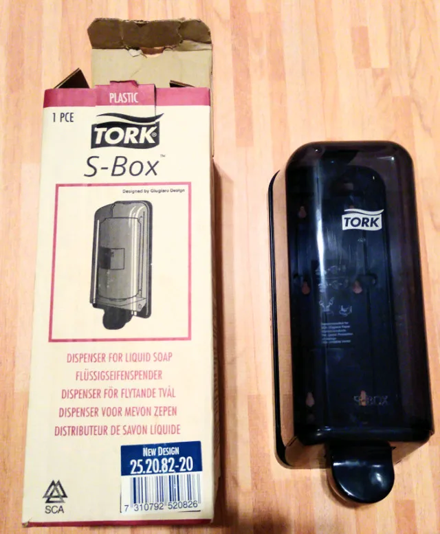 Commercial sanitizer soap dispenser MAKE OFFER 705-440-9159 thumbnail