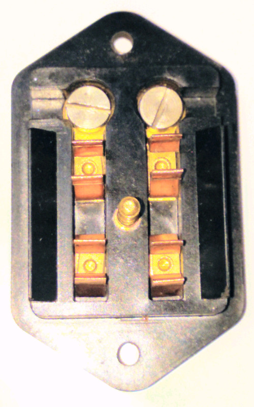 Fuse box type E - Ref. 5C/882 Call Text 705-440-9159 - photo 3