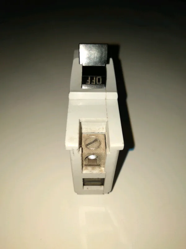 Federal Pioneer NB15 Bolt On SinglePole Call Text 705-440-9159 image indicator(3)