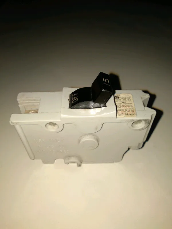 Federal Pioneer NB15 Bolt On SinglePole Call Text 705-440-9159 image indicator(4)