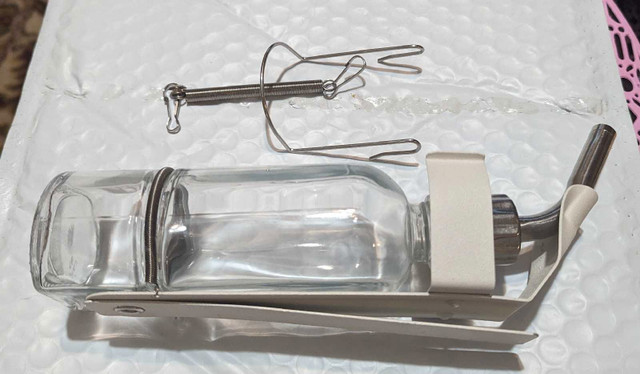 Water bottle for small animals NEW