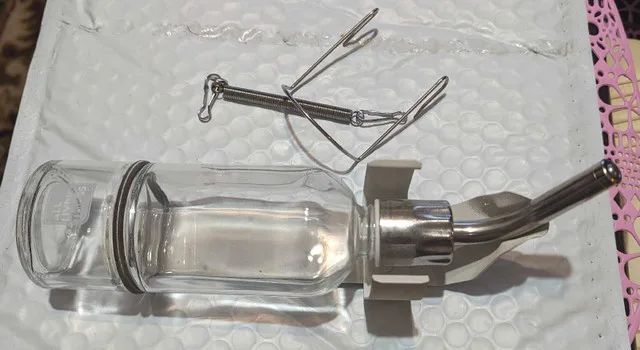 Water bottle for small animals NEW image indicator(2)