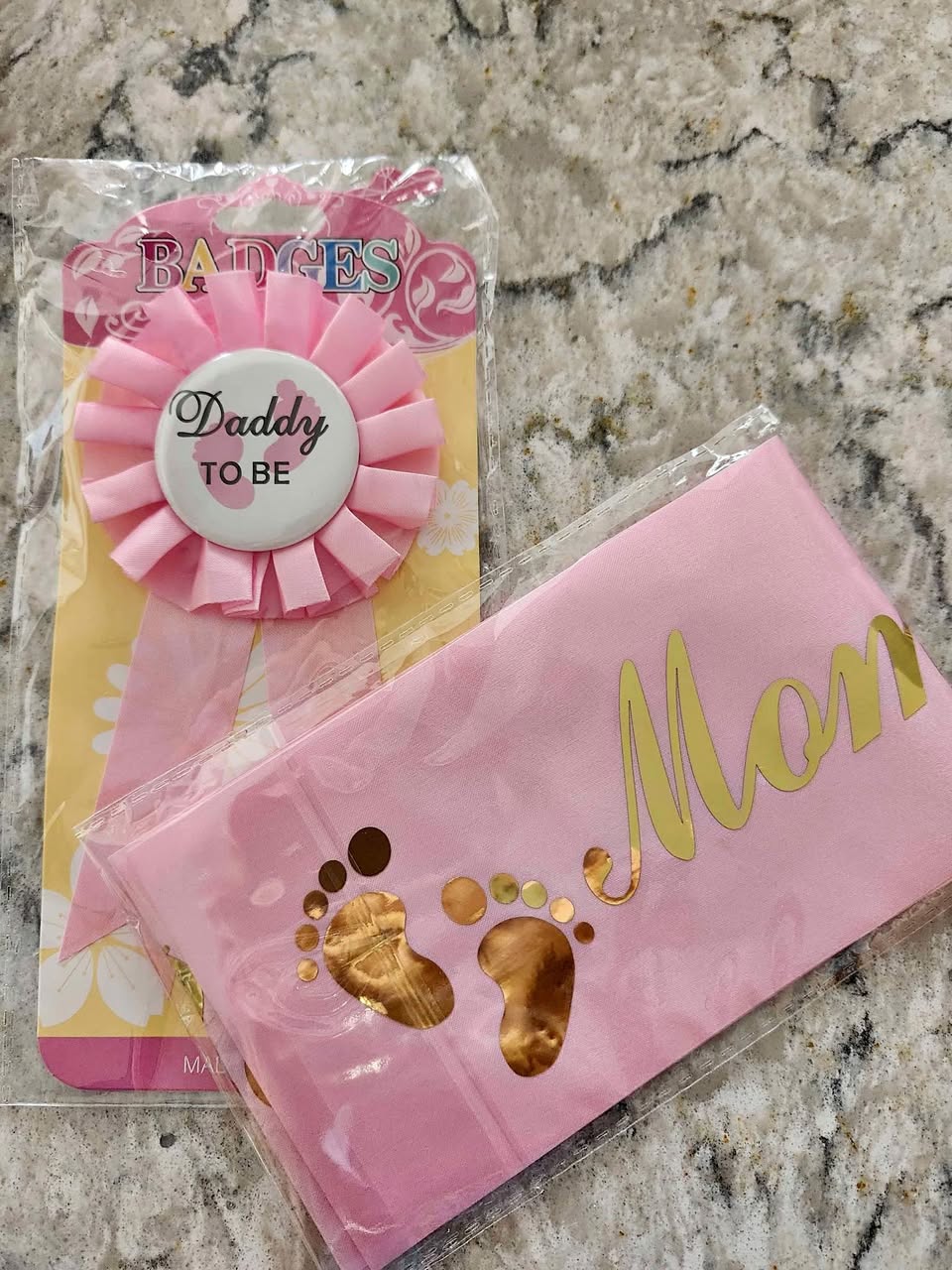 Baby Shower Essential, Mommy to Be Sash & Daddy to Be Badge