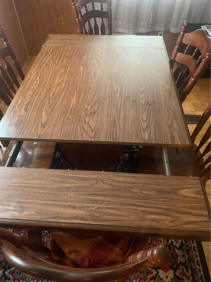Kitchen table and 6 chairs - photo 3