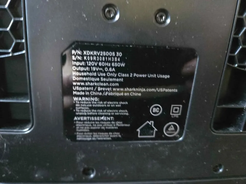 Shark Laser Navigation Vacuum image indicator(3)