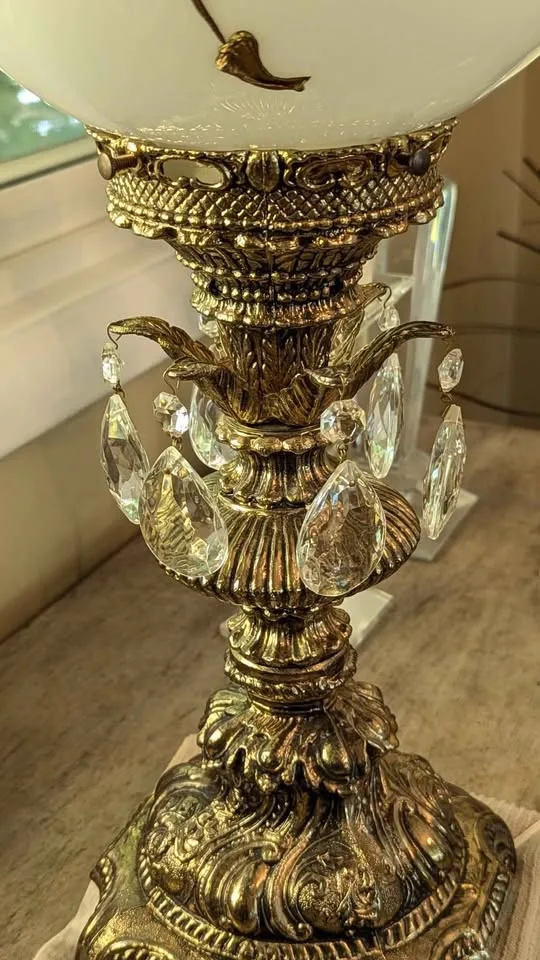 Vintage Hollywood Regency Crystal & Gilt Lamp image indicator(3)