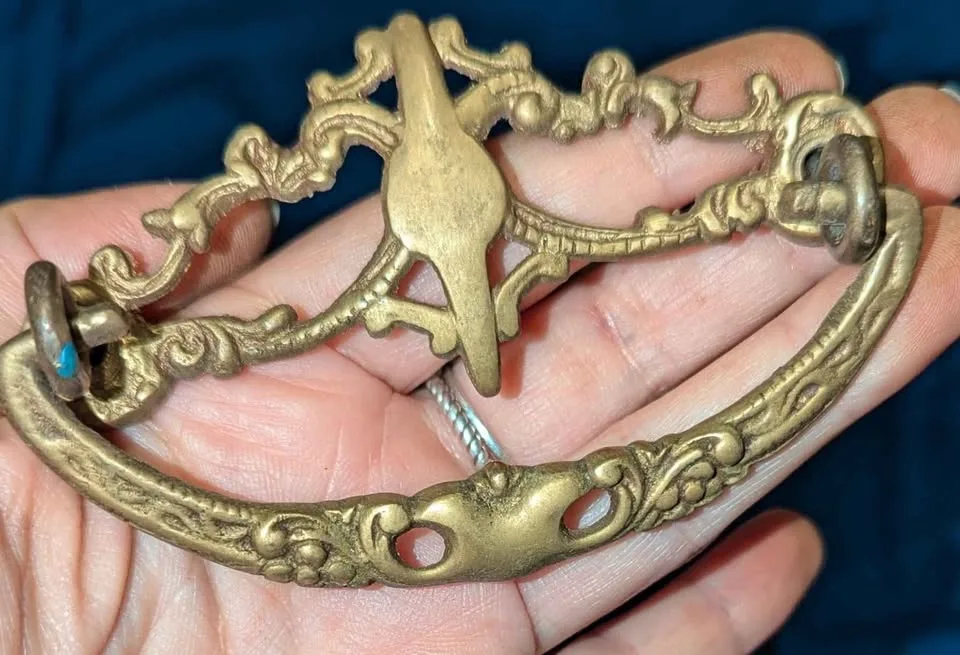 Set of 3 Antique Brass Drawer Pulls image indicator(6)