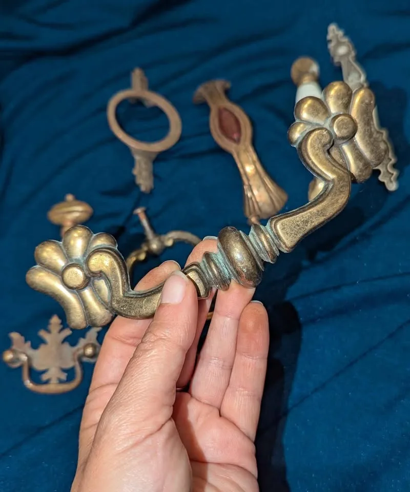 Antique Victorian Drawer Hardware/Handles image indicator(7)