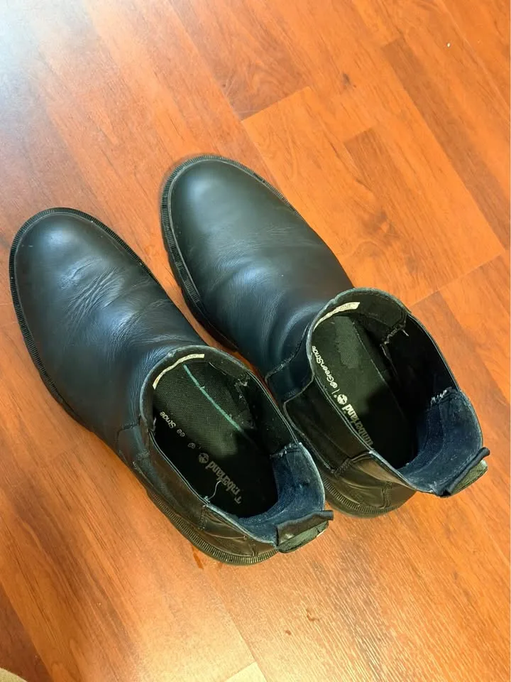 Women’s Timberland Chelsea Boots 9.5 image indicator(6)