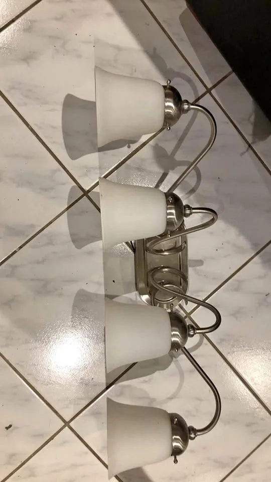 Bathroom light thumbnail