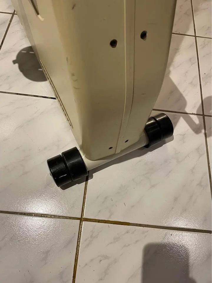 Recumbent exercise bike - Vision Fitness R2200 image indicator(6)