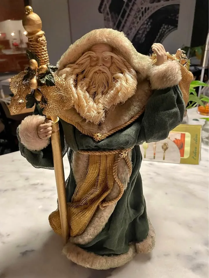 Holiday decorative rustic santa thumbnail