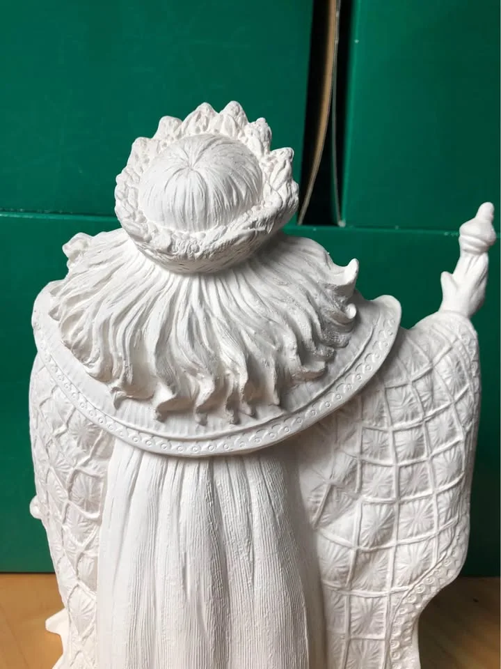 Paintable bisque Santa image indicator(8)