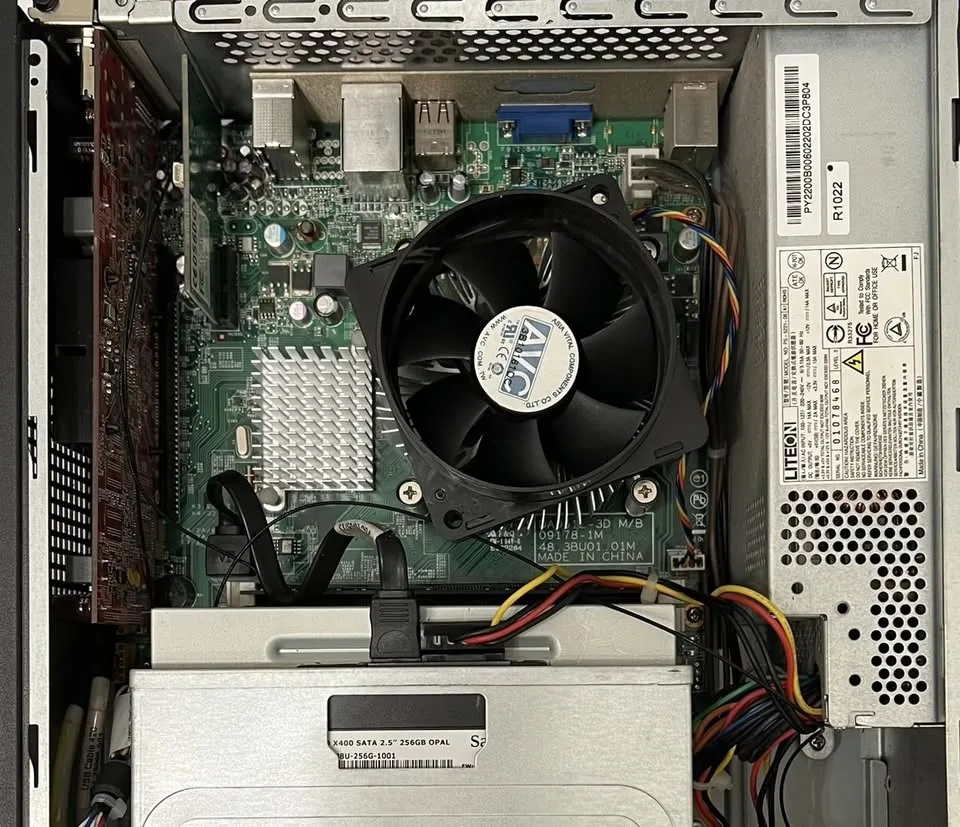 Acer Aspire Slim Desktop Dedicated AMD Graphics image indicator(3)