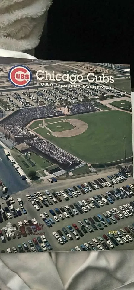 1988 Chicago Cubs Spring Program with Andre Dawson Autograph thumbnail