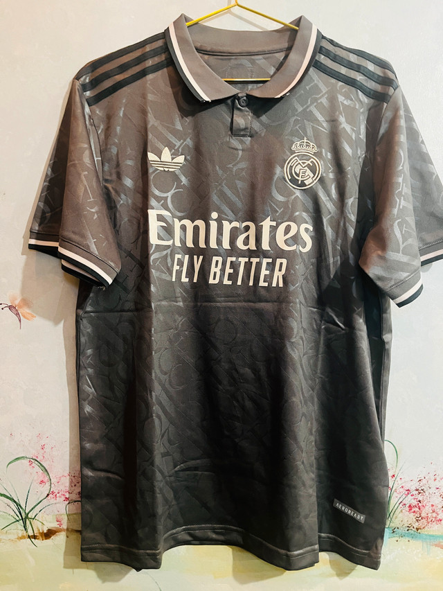 Real Madrid Polo Shirt! Size L - photo 2