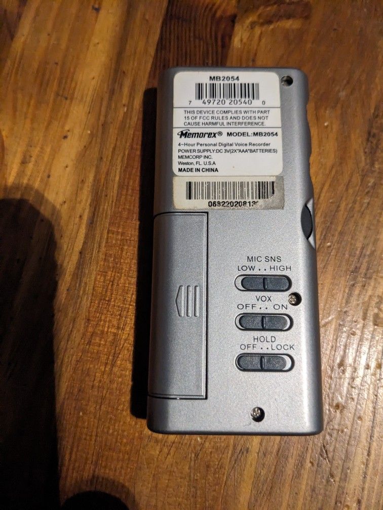 Memorex Digital Voice Recorder - photo 3