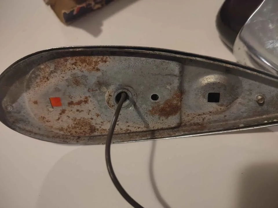 Vintage spray 474 cab lights. image indicator(7)