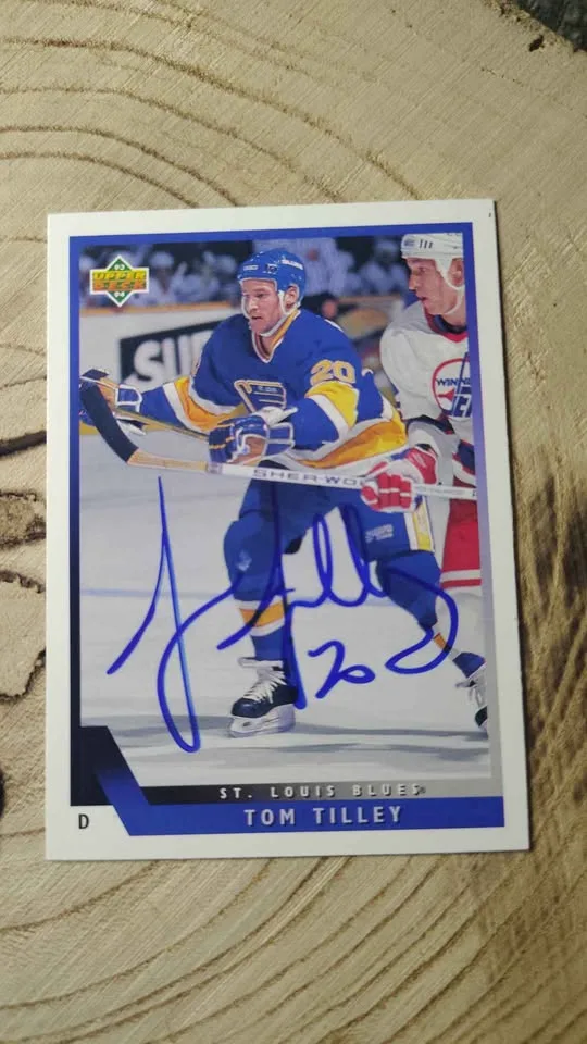Autographed Rob Ray and Tom Tilley NHL cards. image indicator(2)