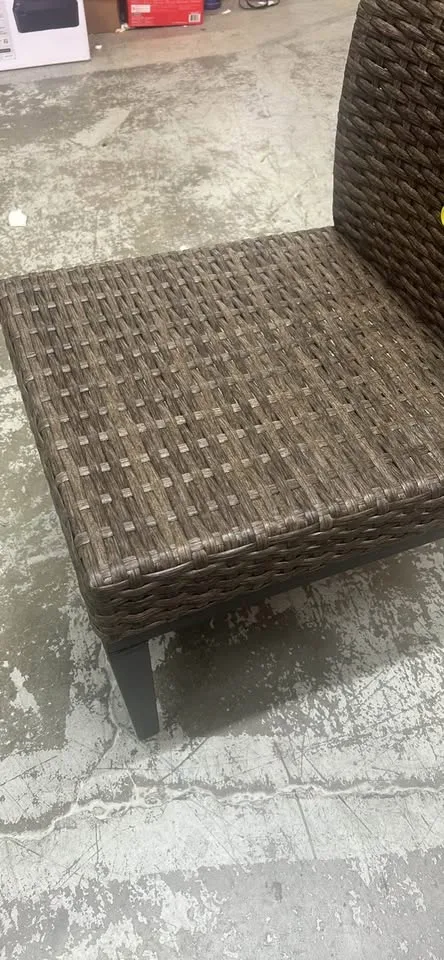 BRAND NEW outdoor dining chairs (set of 6) image indicator(2)