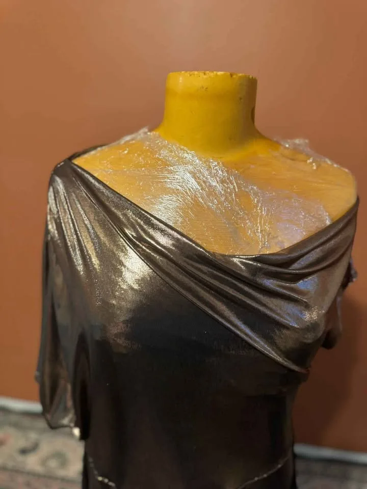 🎃 Brand New Size L – Metallic Bronze Off-Shoulder Party Dress ✨💃 image indicator(2)