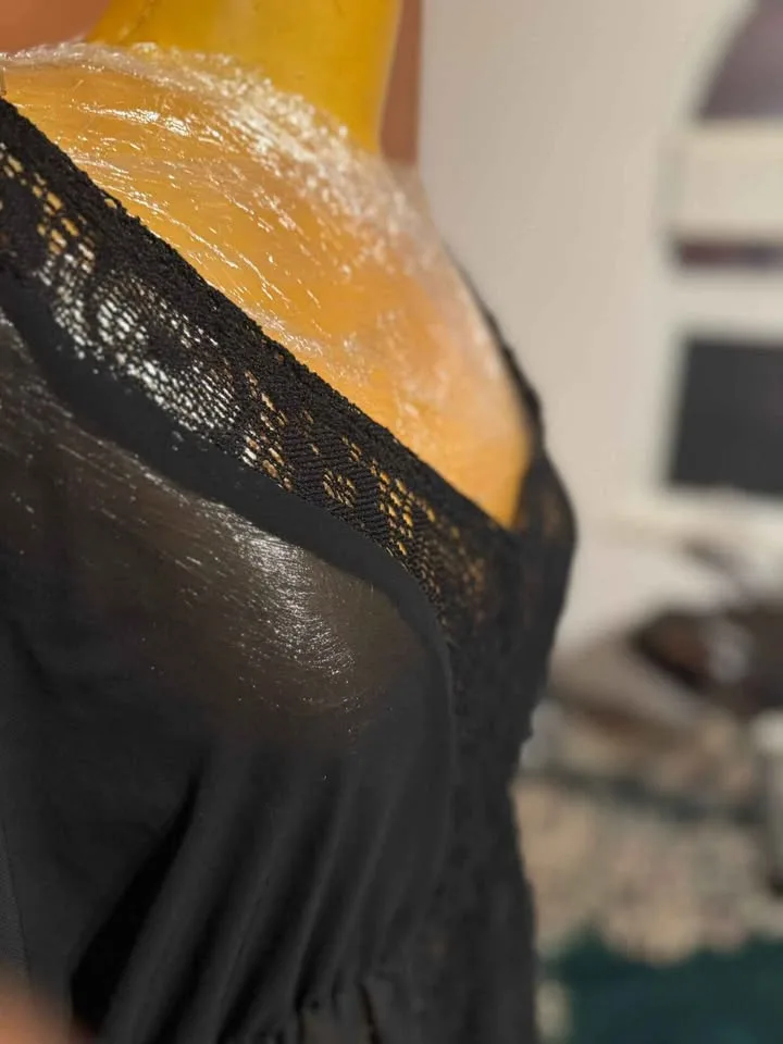 🎃 Brand New Size L – Sheer Black Cover-Up with Lace Detail 🖤✨ image indicator(3)