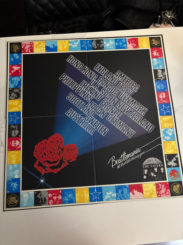 Beatlemania Trivia Game 1984 - photo 5