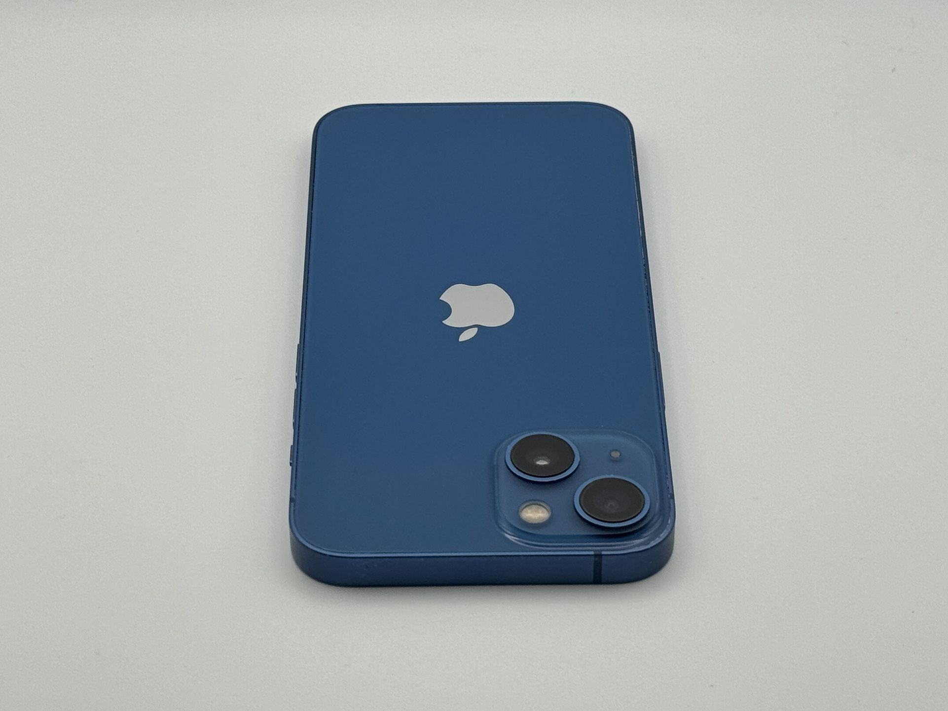 IPHONE 13 128GB -UNLOCKED BLUE COLOUR - photo 3