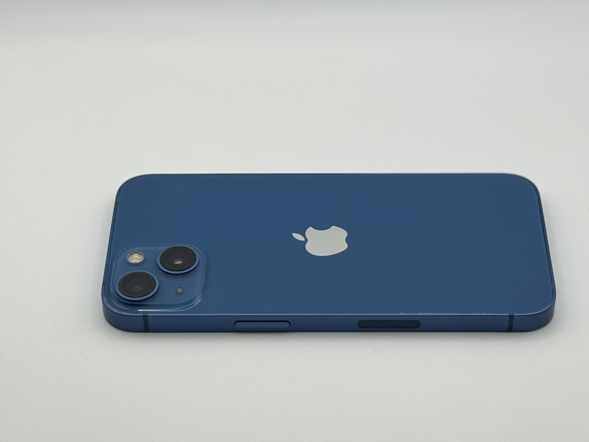 IPHONE 13 128GB -UNLOCKED BLUE COLOUR - photo 4