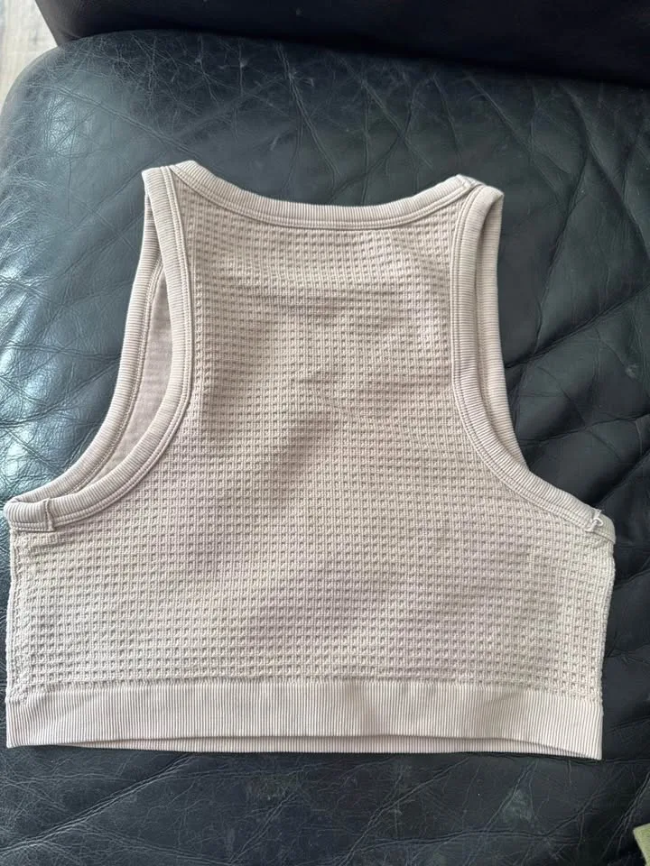 Garage tank top image indicator(3)