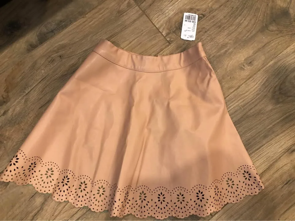 Peach skirt image indicator(2)