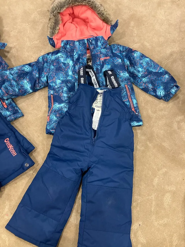 Oshkosh snowsuit 3T x2 pieces image indicator(2)