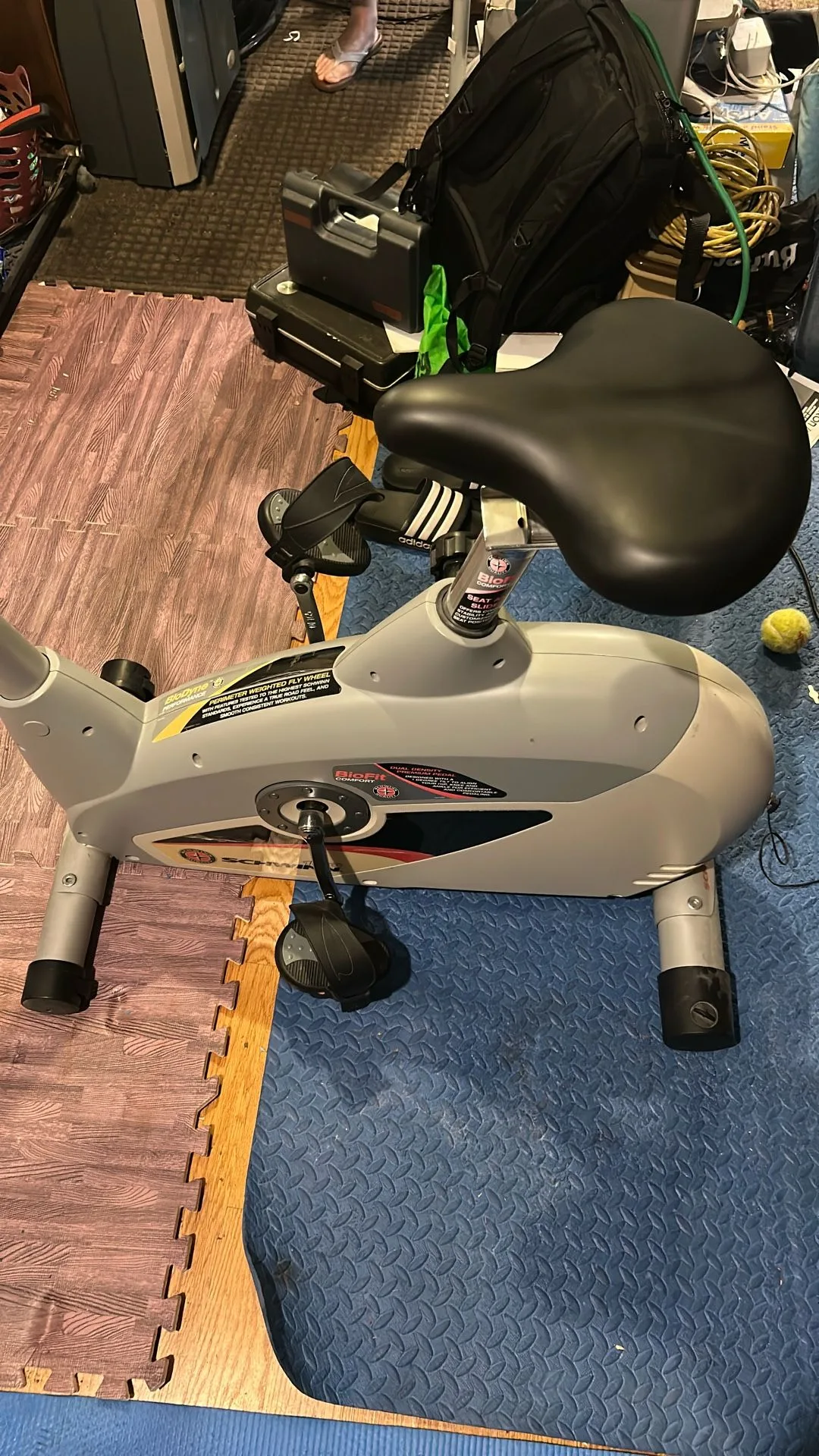 Schwinn BioFit Comfort Stationary Exercise Bike image indicator(4)