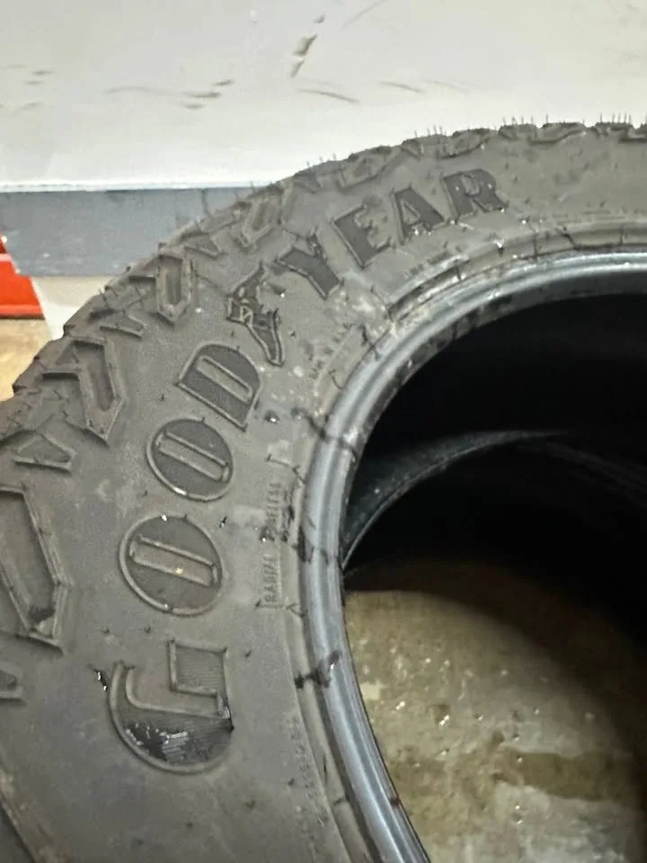 LT275/70R18 Goodyear Wrangler Tires - Pair image indicator(3)