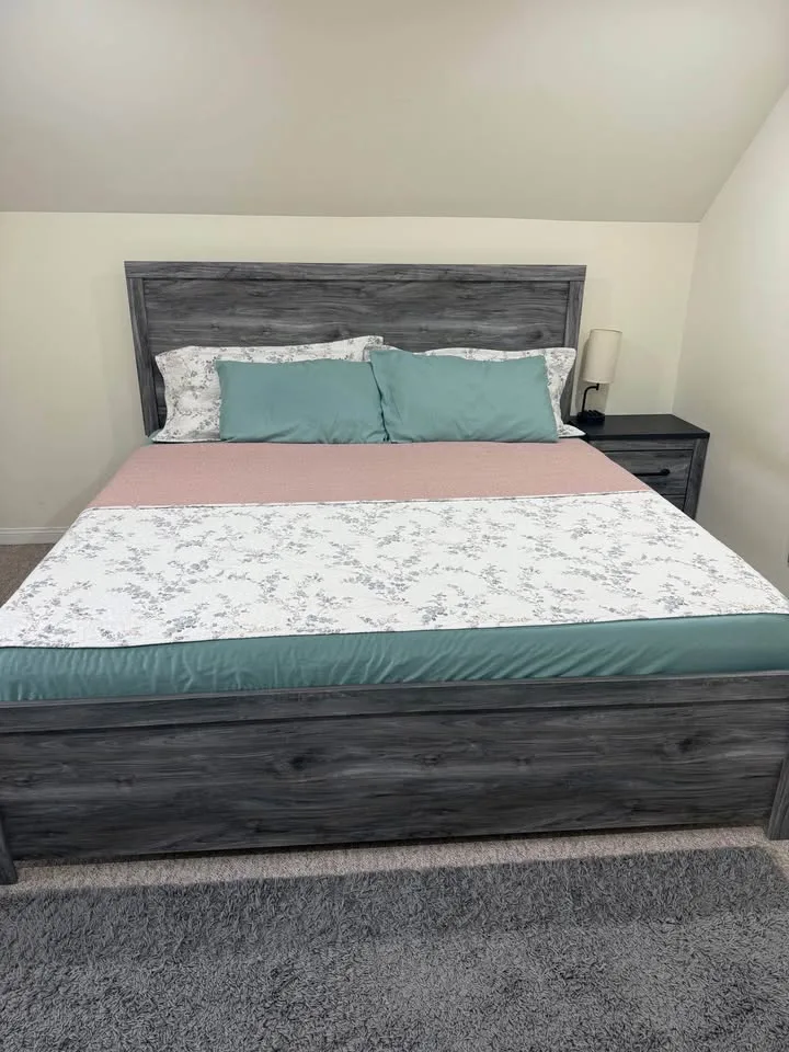 Only King Bed For Sale image indicator(6)