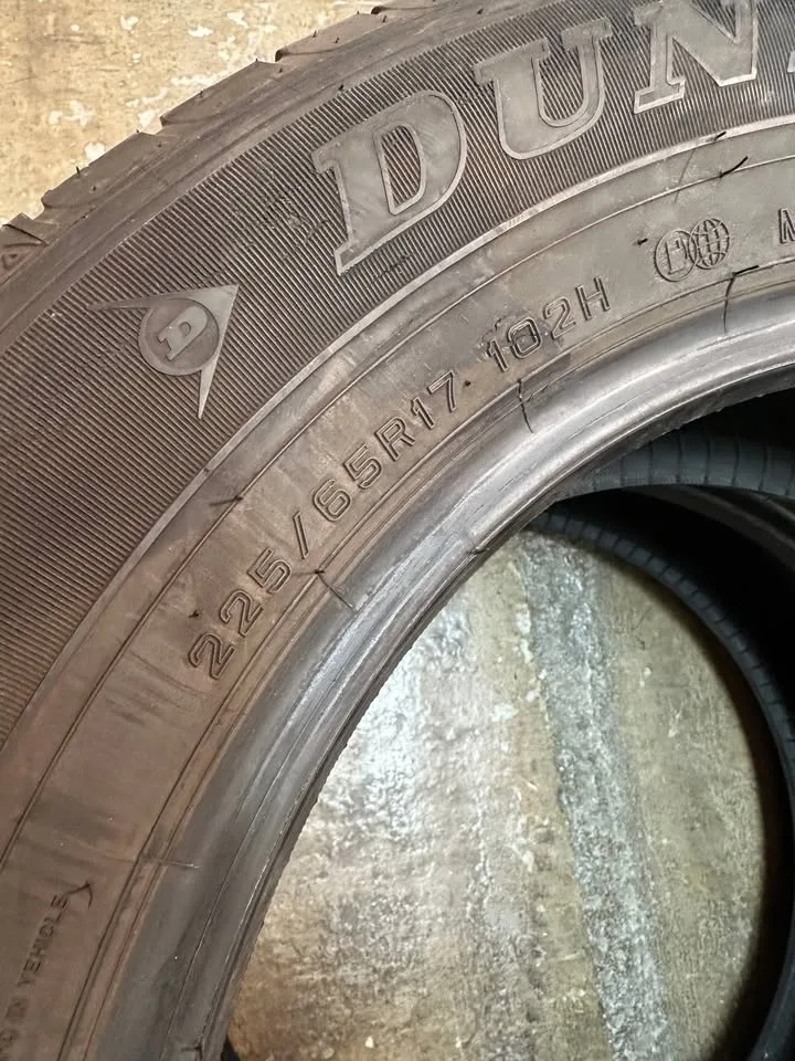 Tires 225/65R17 Dunlop image indicator(2)