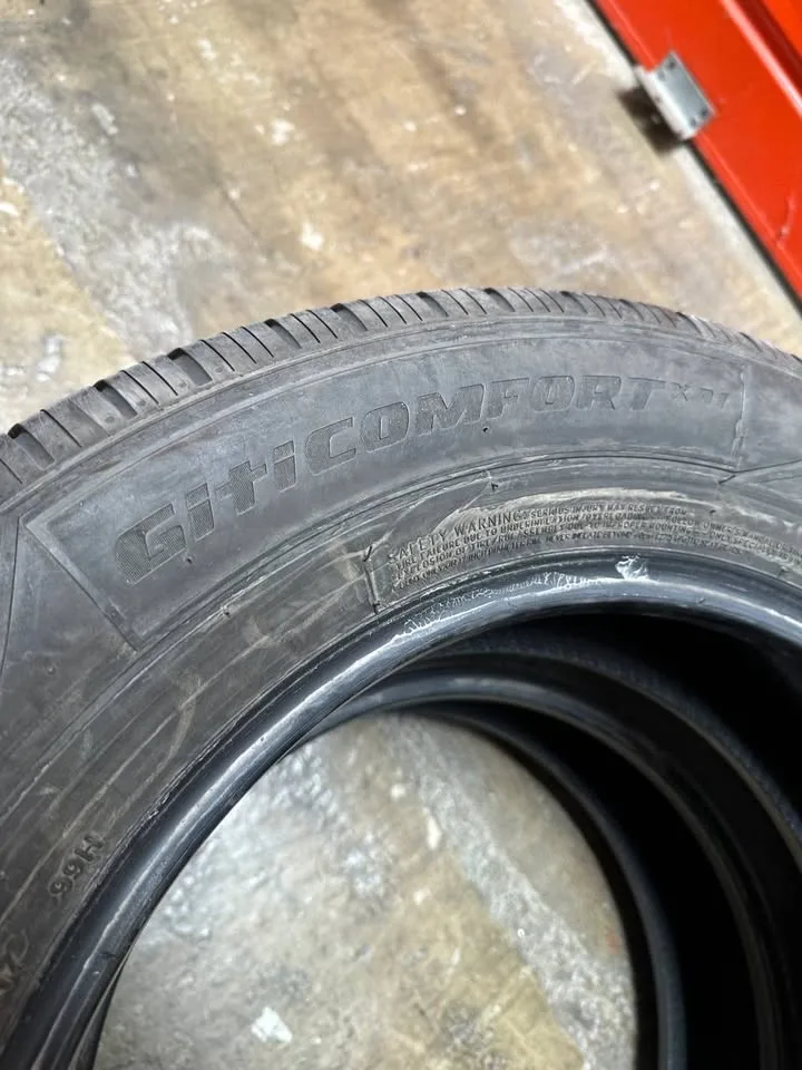 Tires 215/65R17 All-season image indicator(4)