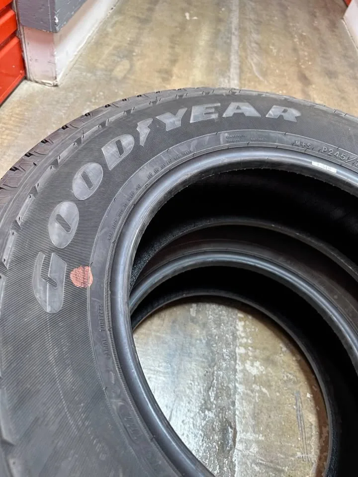 Tires 245/70R17 Goodyear image indicator(3)